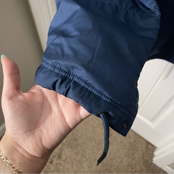 The North Face Men’s Reversible Fort Point Flannel Jacket - Picture 7 of 8